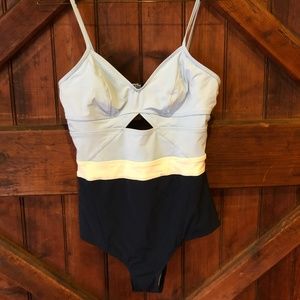 Flagpole color block Joellen  One piece